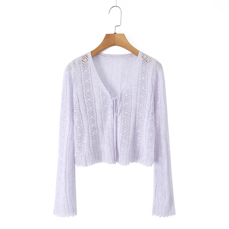 Damen Leichter gehäkelter Kurzcardigan mit V‑Ausschnitt, Bindeband und Ajourmuster Nord Taschen