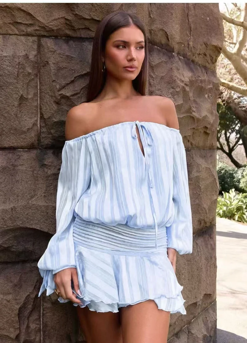 Damen Schulterfreies Off-Shoulder-Blusen- und Plissee-Minirock-Set aus Leichtstoff Nord Taschen