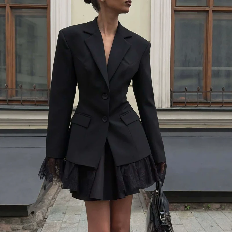 Damen Taillierter Blazer mit Spitzenborte am Saum und Manschetten Nord Taschen