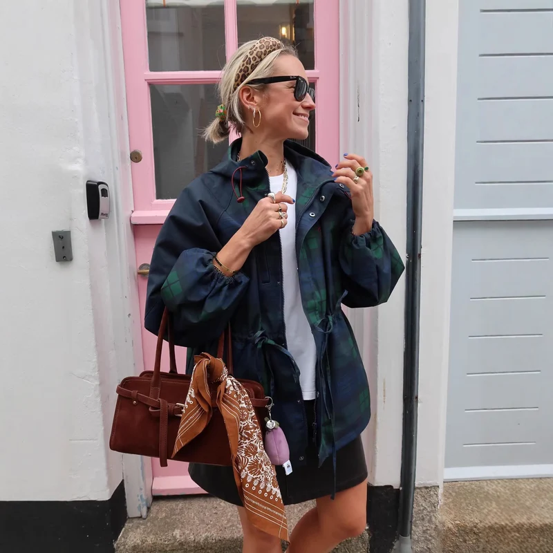 Damen Leichte Kapuzenjacke im Parka-Stil mit Kordelzug und Karomuster Nord Taschen