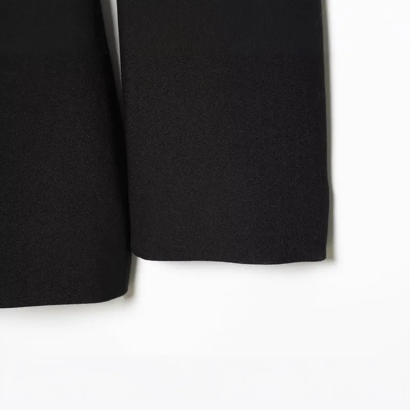 Damen Taillierter Blazer mit breitem Gürtel und goldener Ovalschließe Nord Taschen