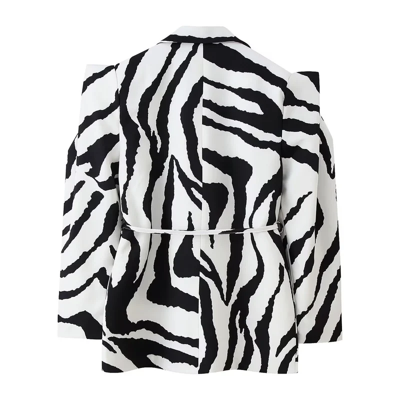 Damen Taillierter Blazer mit Bindegürtel und Cut-Out-Schultern Nord Taschen