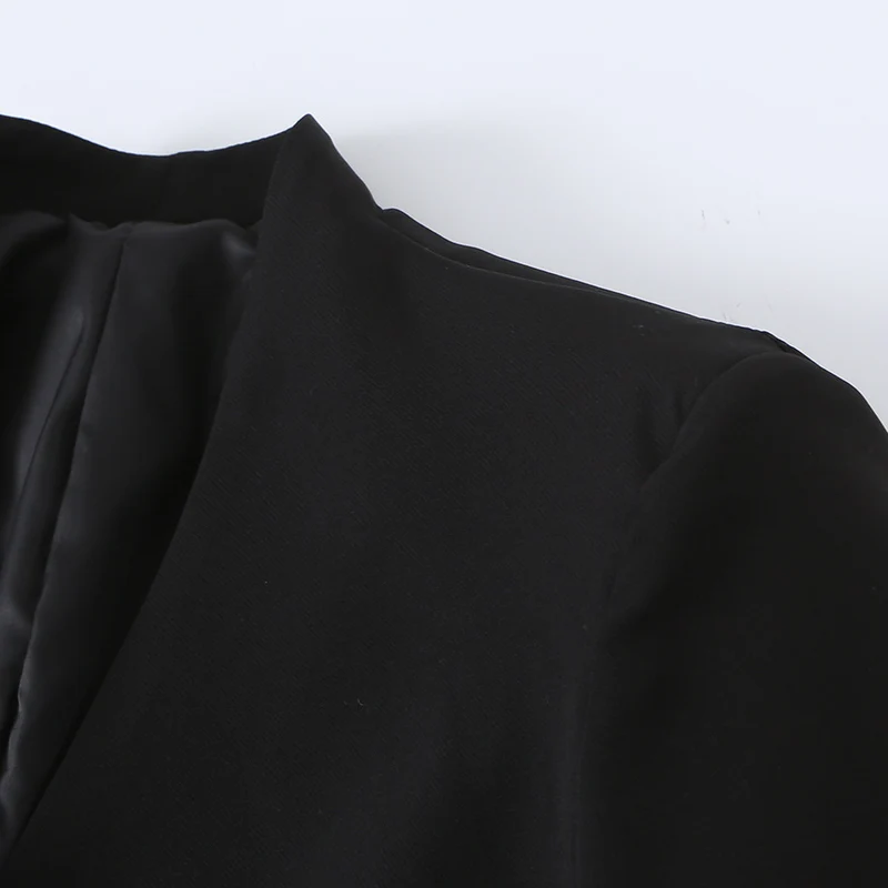 Damen Taillierter Blazer mit Bindegürtel und asymmetrischem Zipfelsaum Nord Taschen