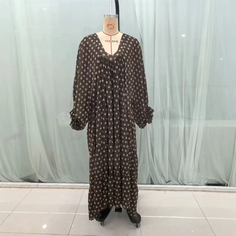 Damen Midikleid mit Volantstufen, Ballonärmeln und V-Ausschnitt Nord Taschen