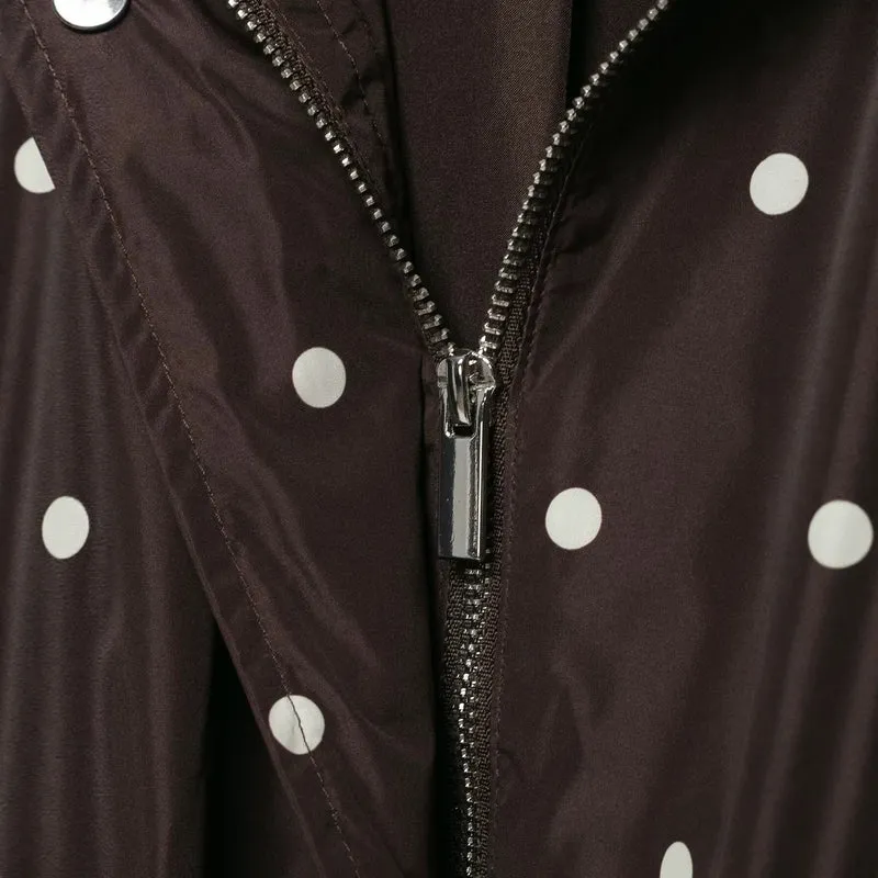 Damen Leichte Cropped-Regenjacke mit Stehkragen, Druckknopfleiste und Polka‑Dot-Design Nord Taschen