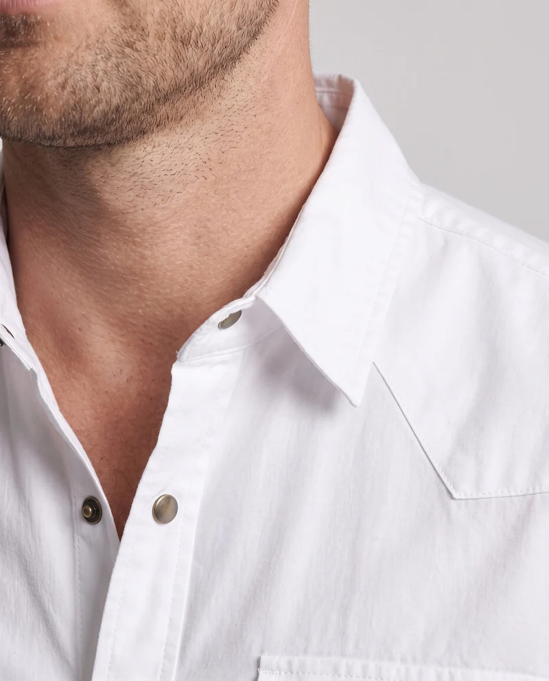 Männer Baumwoll-Overshirt mit Brustklappentasche und lässigem Schnitt Nord Taschen