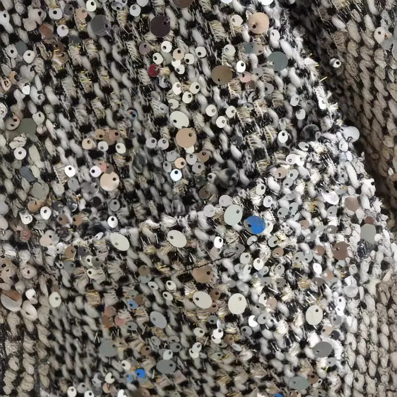 Damen Kurzjacke mit Paillettenbesatz und Bouclé-Struktur Nord Taschen