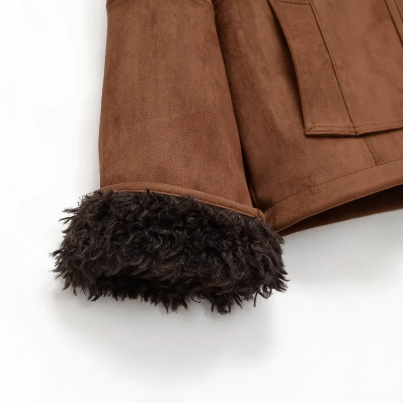 Damen Kurzjacke in Lammfelloptik mit voluminösem Schalkragen Nord Taschen