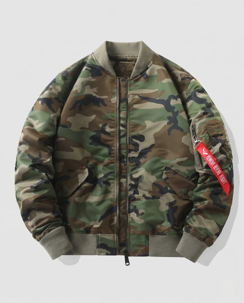 Herren Camouflage-Bomberjacke im Pilotenstil mit Armtasche und gerippten Bündchen Nord Taschen