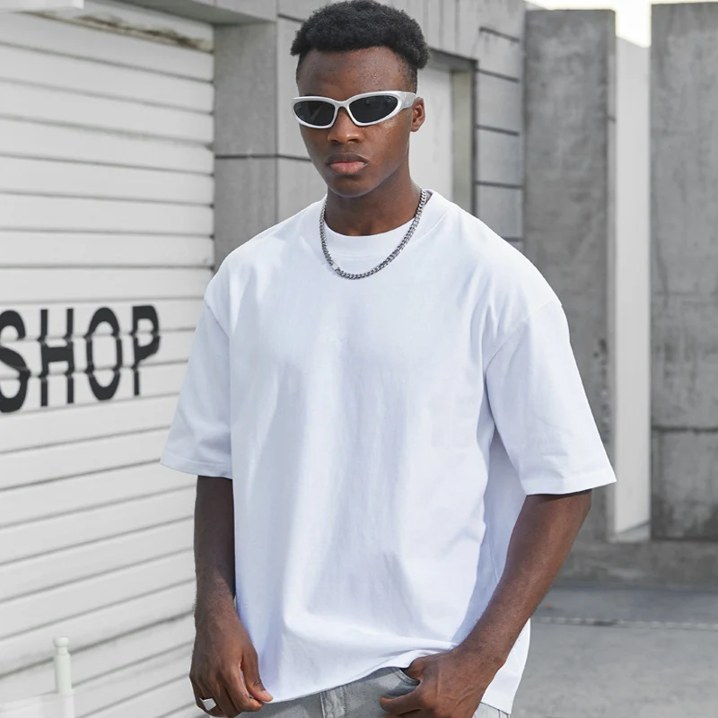 Herren Oversize T-Shirt aus schwerer Bio-Baumwolle mit weitem Schnitt Nord Taschen