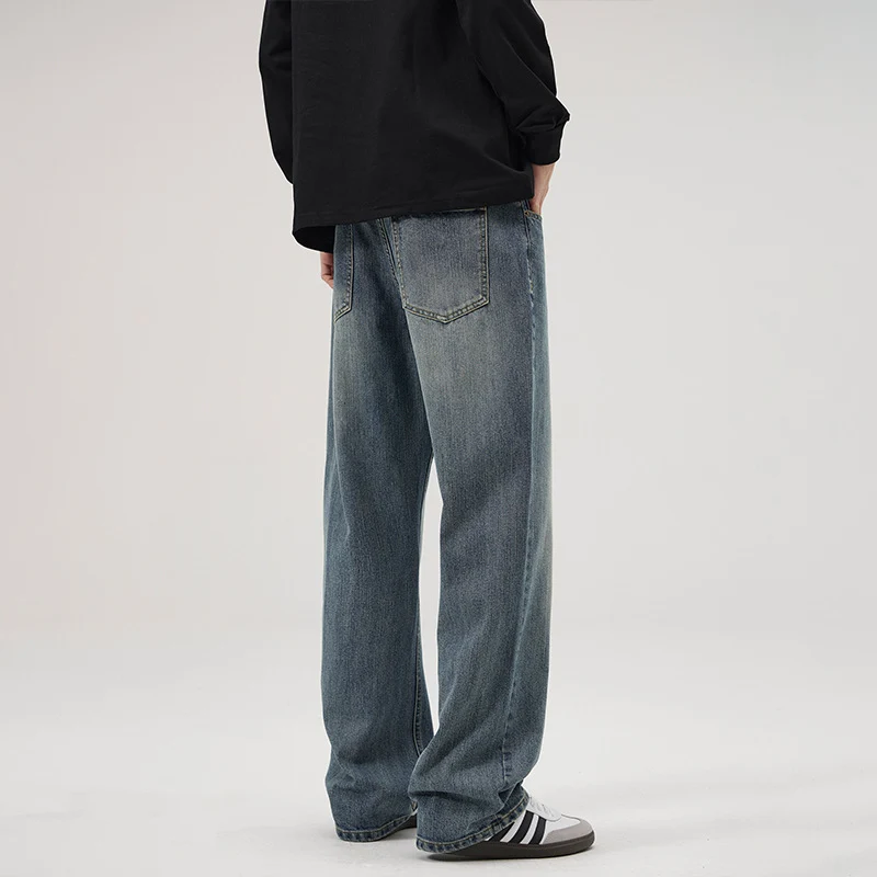 Herren Weite Vintage-inspirierte Komfort-Jeans mit geradem Bein Nord Taschen