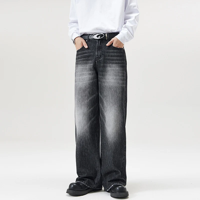 Herren Weite Vintage-Denim-Jeans mit ausgeprägtem Fade und geradem Bein Nord Taschen