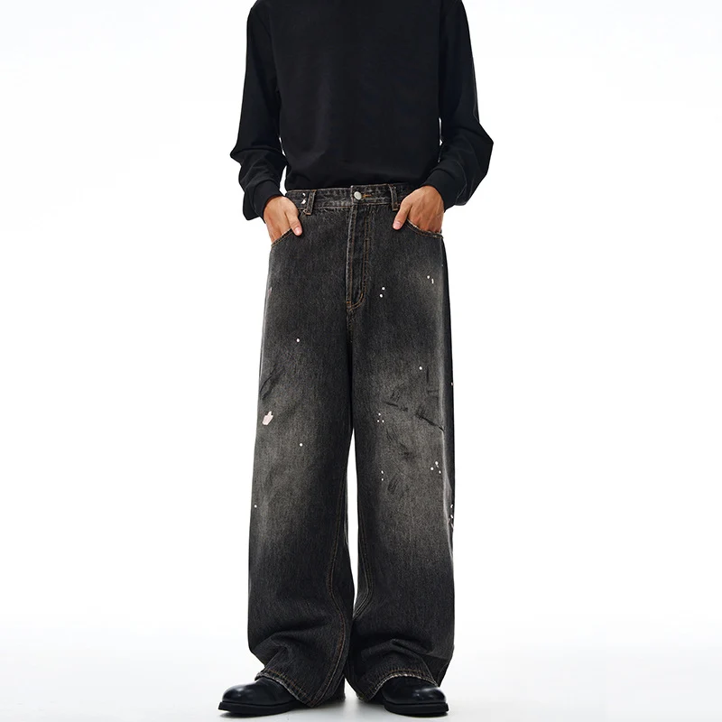 Herren Weit geschnittene Denim-Hose im bodenlangen Baggy-Stil mit dezenter Paint-Splatter-Optik Nord Taschen