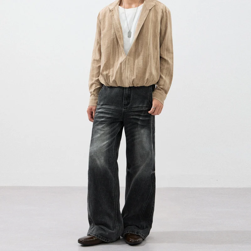 Herren Extraweite Skulpturale Denim‑Palazzohose mit Kniefalten und Teilungsnähten Nord Taschen