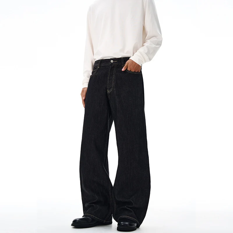 Herren Weite gerade geschnittene Selvedge-Denimhose mit Umschlag Nord Taschen