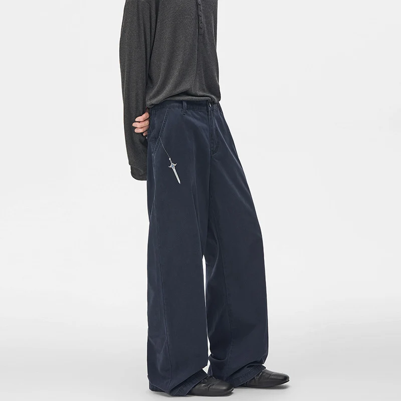 Herren Extraweite Baumwoll‑Twill Baggyhose mit tiefem Schritt und Karabineranhänger Nord Taschen