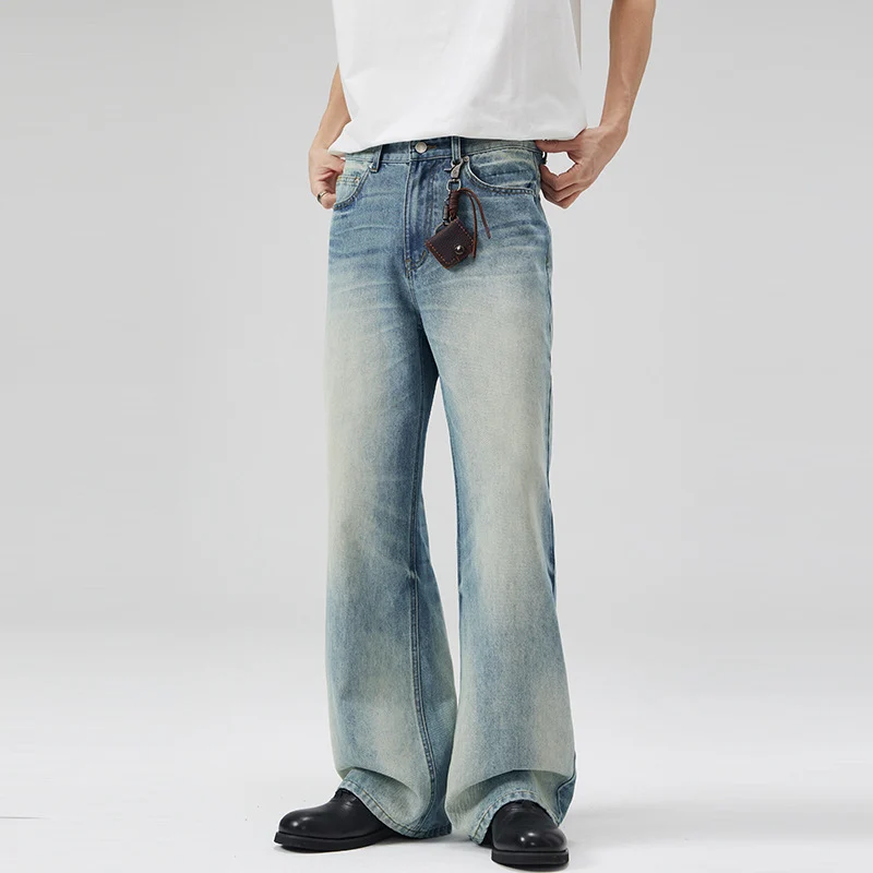 Herren Tiefsitzende Fließende Denim‑Schlaghose mit verlängertem Saum und Used‑Finish Nord Taschen