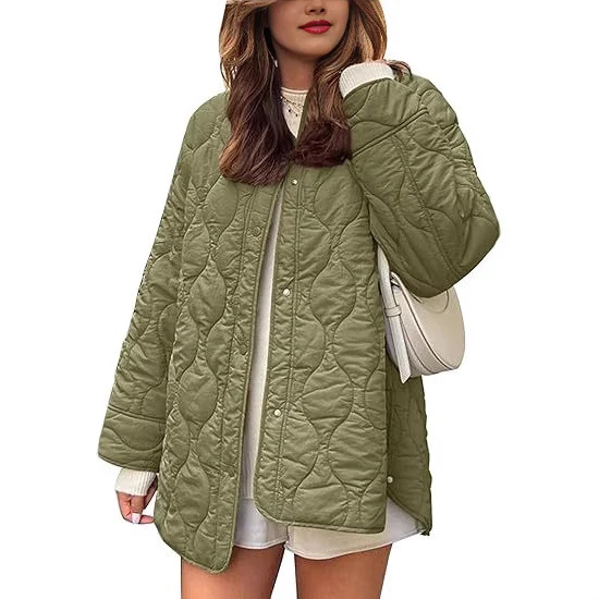 Damen gesteppte Oversize-Steppjacke mit Druckknopfleiste und gerundetem Saum Nord Taschen