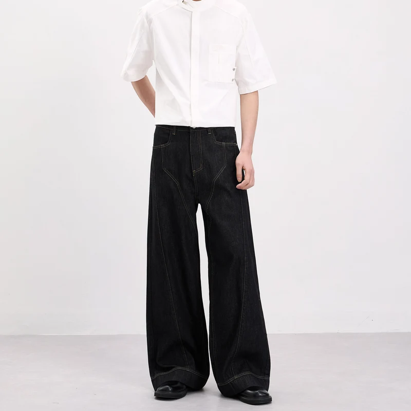 Herren Oversize-Denim-Palazzohose mit skulpturalen Paneelnähten und tiefem Schritt Nord Taschen