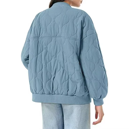 Damen Gepolsterte Oversize-Stepp-Bomberjacke mit Rippbündchen und dekorativer Ziersteppung Nord Taschen