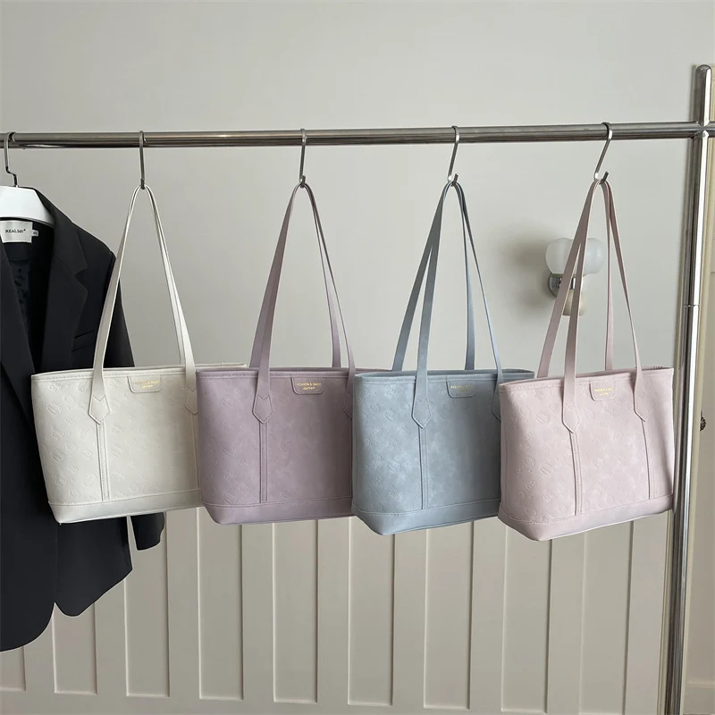Damen große Einkaufstasche mit zeitlosem Prägungsmuster Nord Taschen