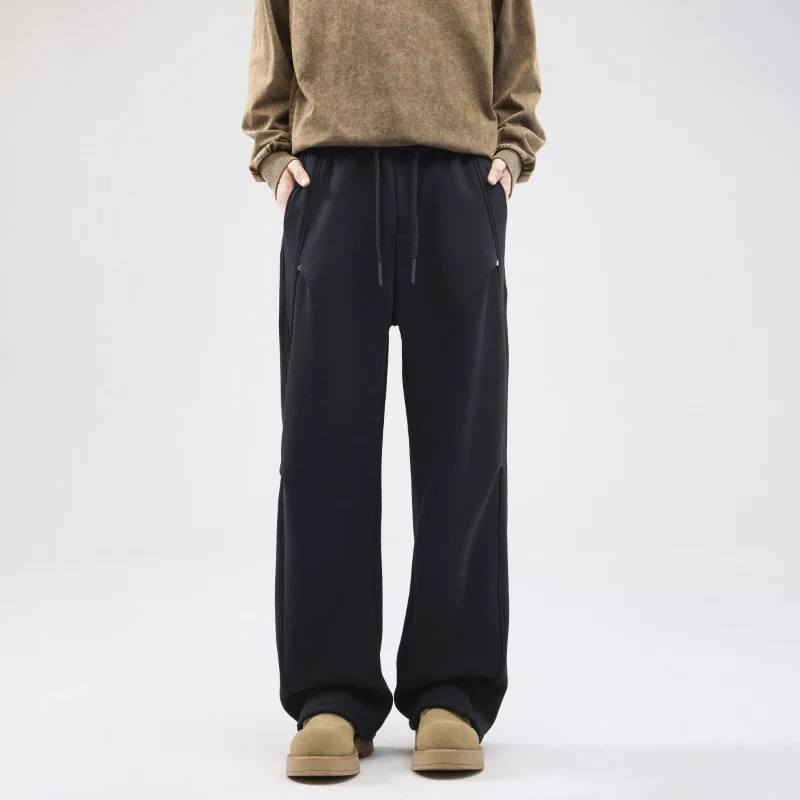 Unisex Locker geschnittene Sweatpant mit geradem Bein, elastischem Bund und aufgesetzten Gesäßtaschen Nord Taschen