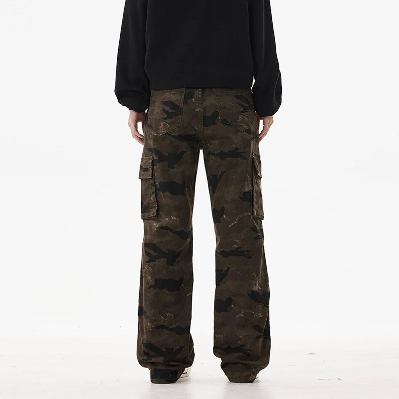 Unisex Cargohose im weiten Marlene-Cut mit Camouflage-Print und großen Pattentaschen Nord Taschen