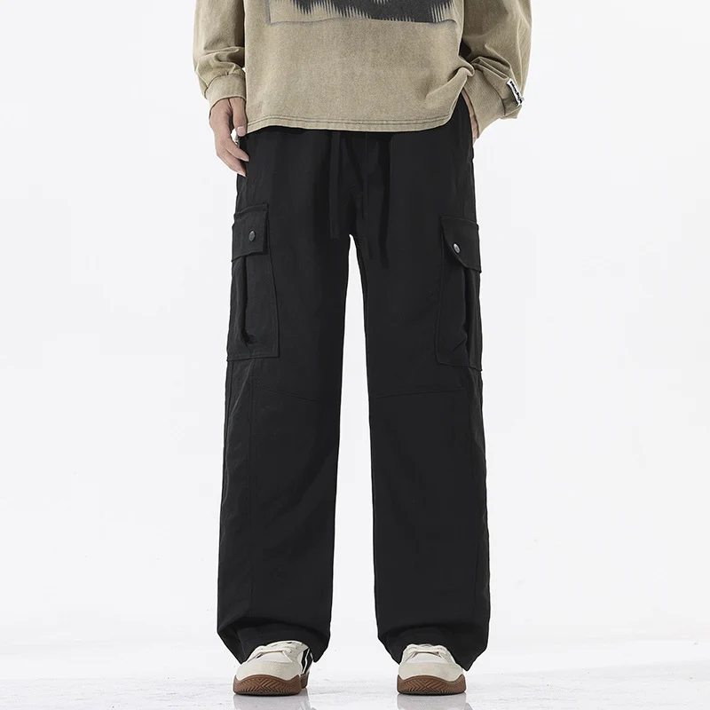Herren Oversize-Cargohose im Utility-Stil mit Tunnelzugbund und großen Klappentaschen Nord Taschen