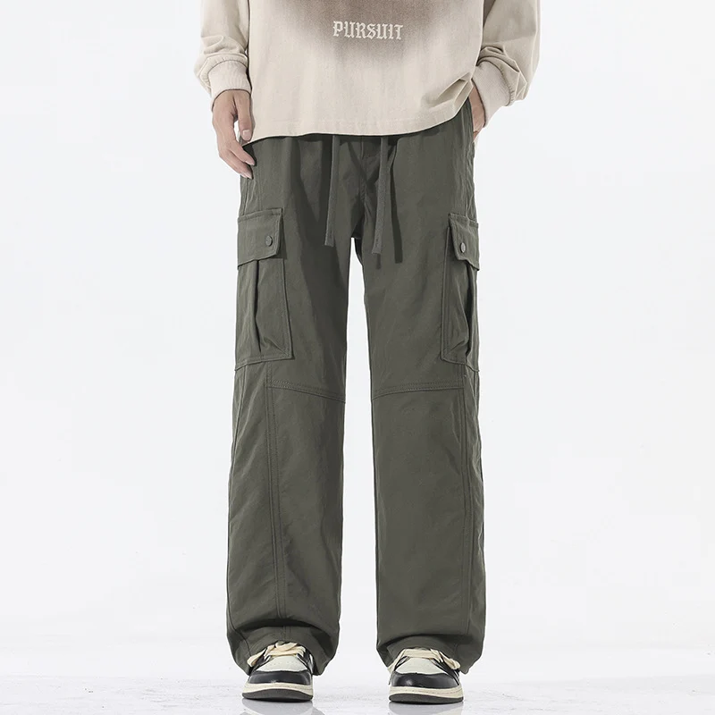 Herren Oversize-Cargohose im Utility-Stil mit Tunnelzugbund und großen Klappentaschen Nord Taschen