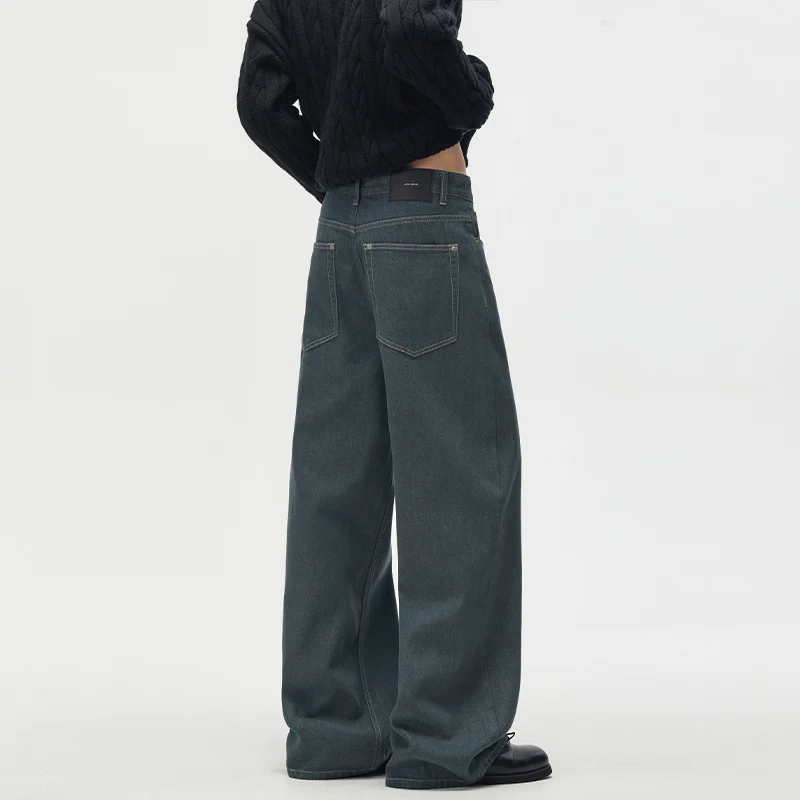 Herren Marlene-Denimhose im ultraweiten Baggy-Cut mit sichtbarer Knopfleiste Nord Taschen