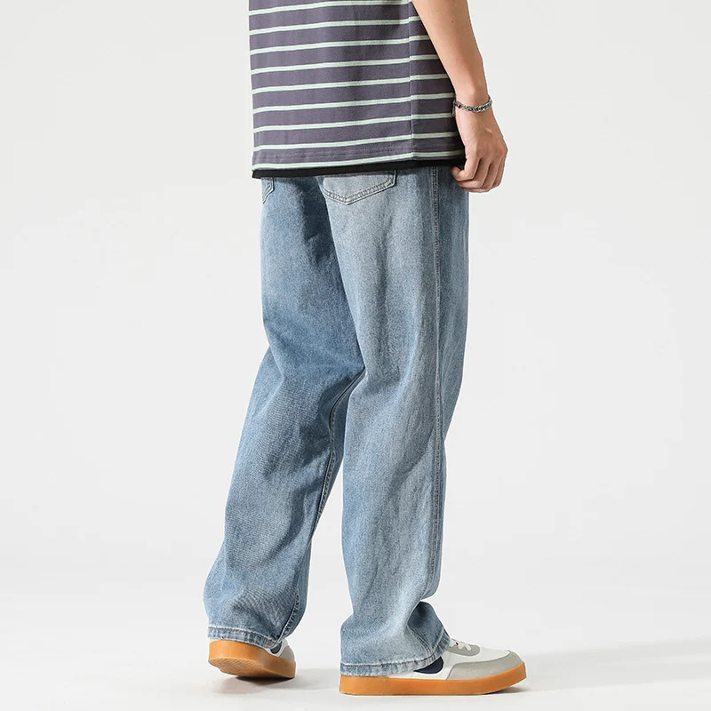 Damen weite verjüngende Denim-Jeans mit mittelhoher Taille Nord Taschen