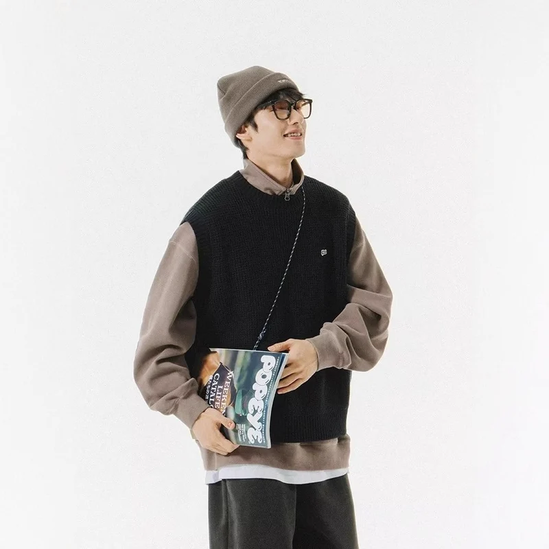 Herren Modischer ärmelloser Pullover Nord Taschen