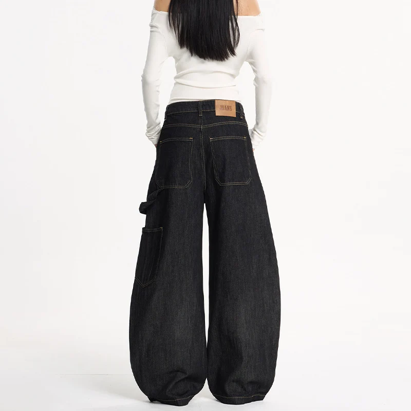 Damen Extraweite Denim-Palazzohose im Cargostil mit tiefem Schritt, Kontrastnähten und Utility‑Details Nord Taschen