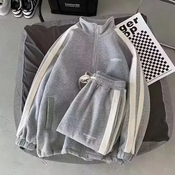 Damen Sportliches Sweat-Anzug Nord Taschen