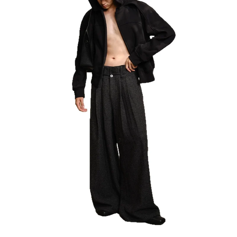 Damen Weitgeschnittene Wollhose Nord Taschen
