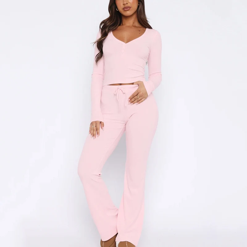 Damen gemütliches Lounge-Set mit langem Oberteil und flared Hose