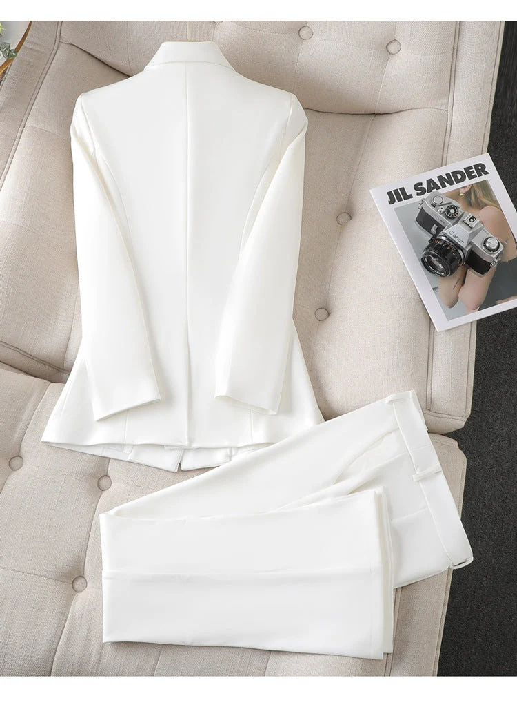 Isabelle Blazer und Hose Set