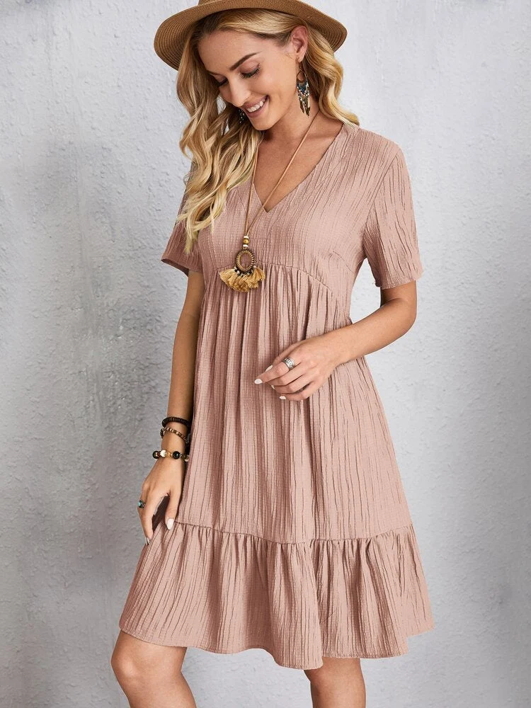 Damen lässiges V-Ausschnitt Kleid mit Schößchen und Rüschendetails
