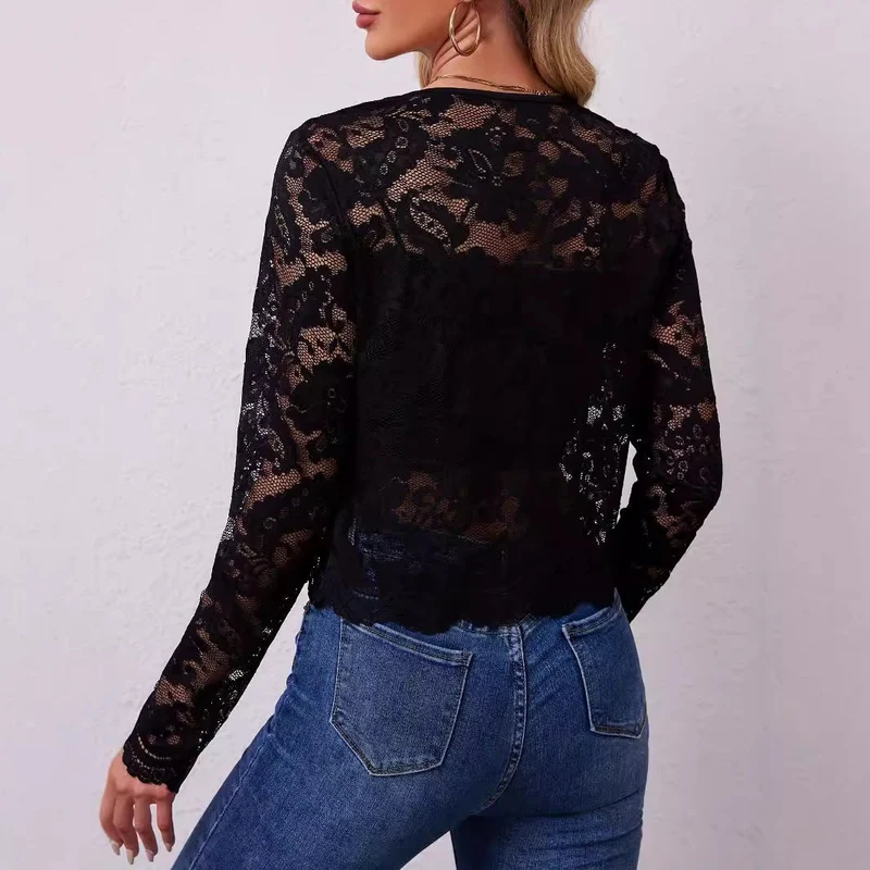 Damen kurz geschnittene transparente Spitzenbolerojacke mit floraler Spitze und Hakenverschluss
