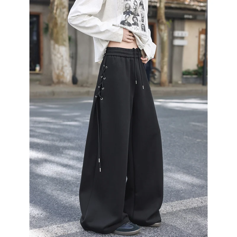Damen Weitgeschnittene Freizeithose mit Schnürdetails Nord Taschen