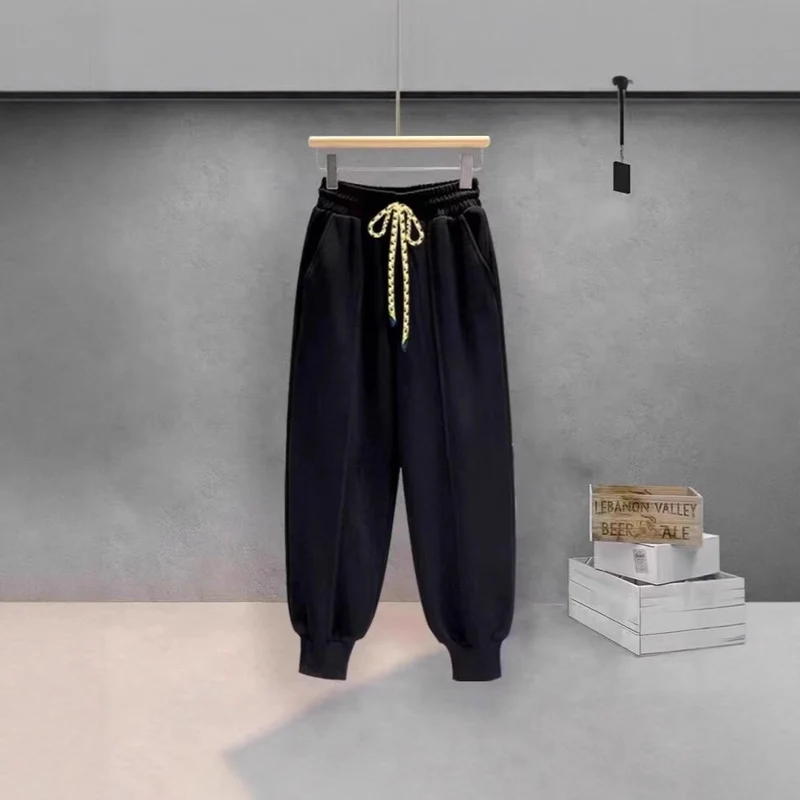 Damen Bequeme und stylische Jogginghose Nord Taschen