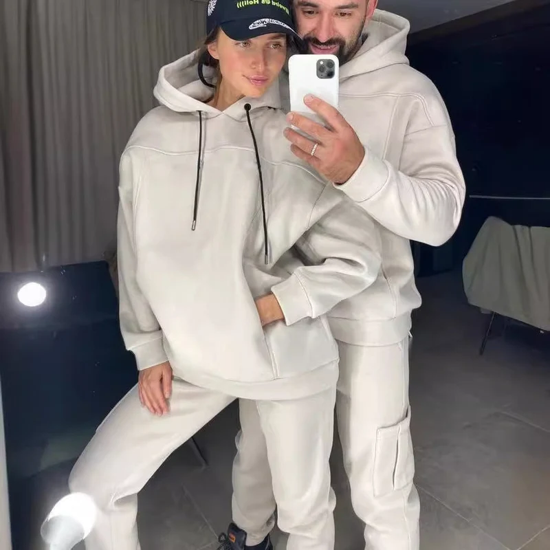 Damen lässiger Hoodie- und Jogginghose-Anzug mit praktischen Taschen und Kordelzug