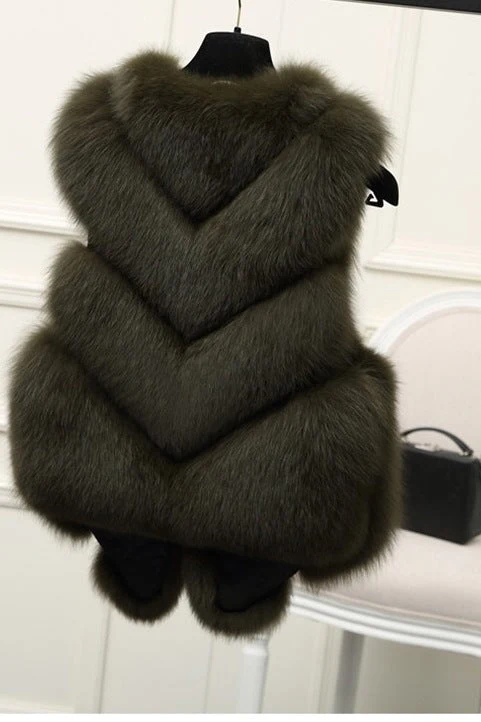 Damen Luxus Kunstfell Weste mit voluminösen Details