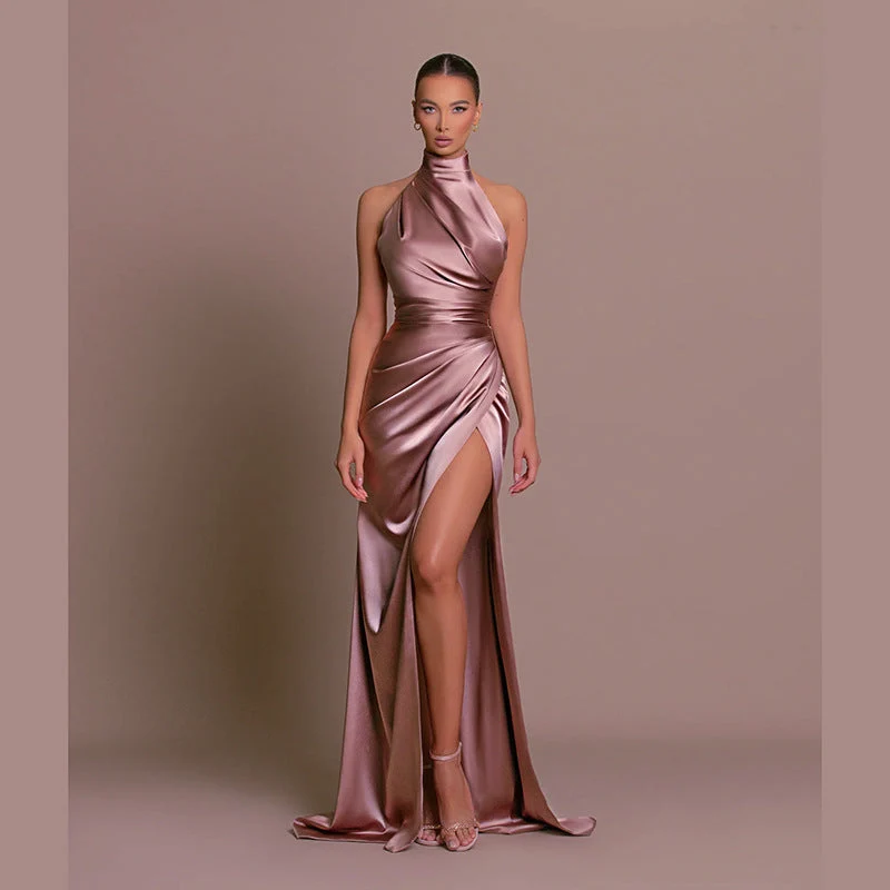 Vielseitiges, ärmelloses, langes Kleid mit Herbstkragen