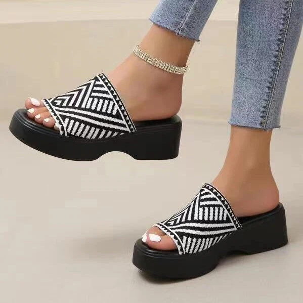 Damen Komfortable Blockabsatz-Sandalen mit breitem Riemen