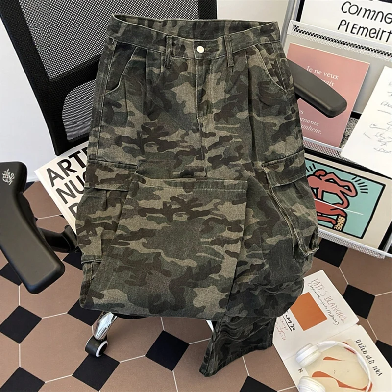 Damen Modische Cargo-Hose mit Camouflage-Muster Nord Taschen
