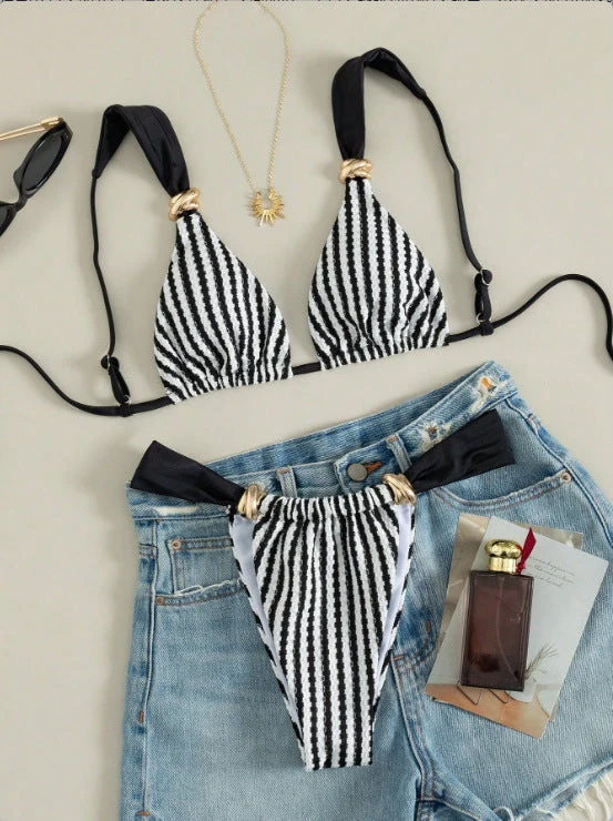 Damen Triangel-Bikini-Set mit luxuriösen Goldakzenten