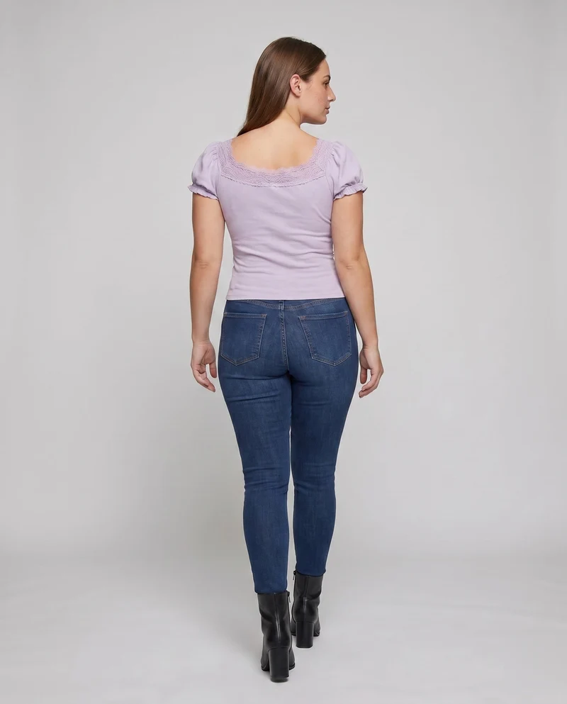 Damen Spitzenbluse mit romantischen Rüschendetails