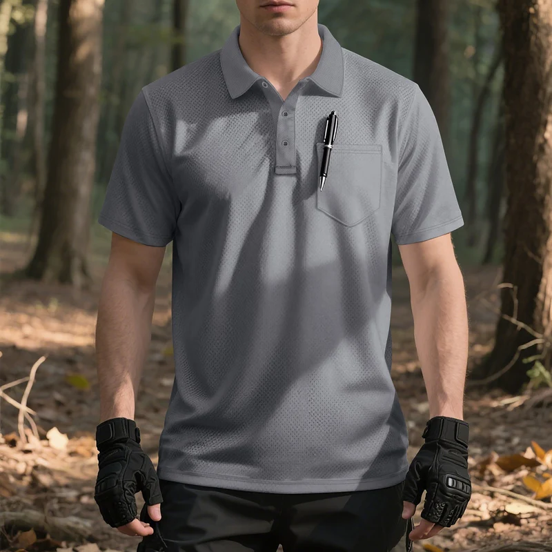 Herren funktionelles Kurzarm-Poloshirt mit Brusttasche, eingearbeiteter Stiftlasche und mikroperforierter Belüftung