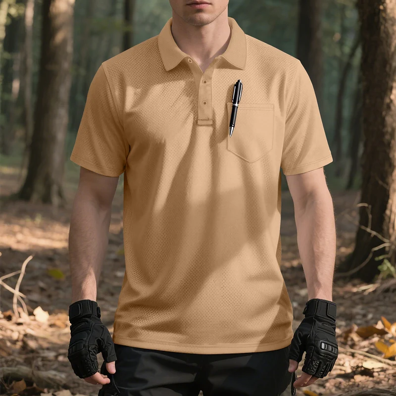 Herren funktionelles Kurzarm-Poloshirt mit Brusttasche, eingearbeiteter Stiftlasche und mikroperforierter Belüftung